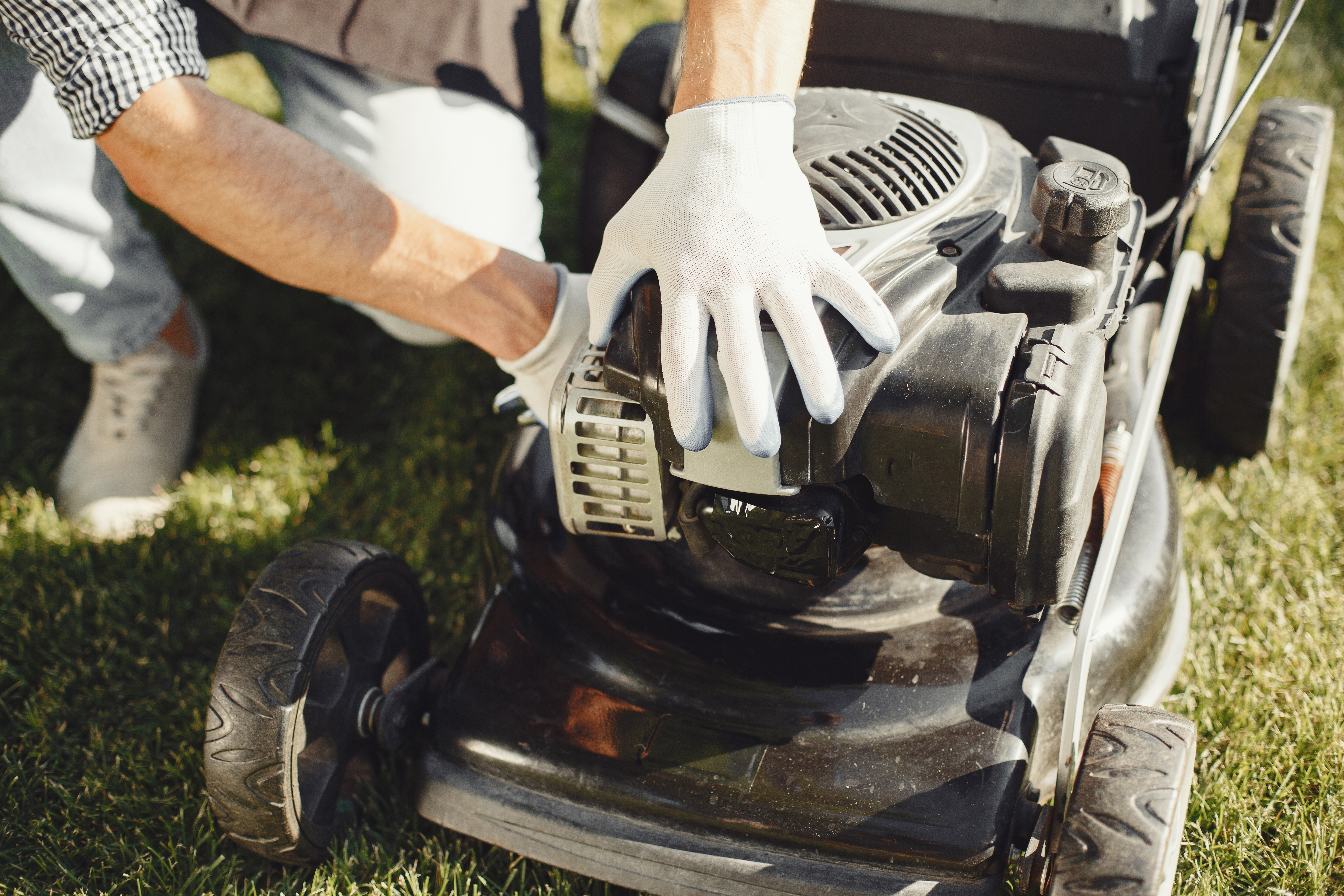 Guide : Comment vidanger sa tondeuse à gazon ? – Autoportée Discount